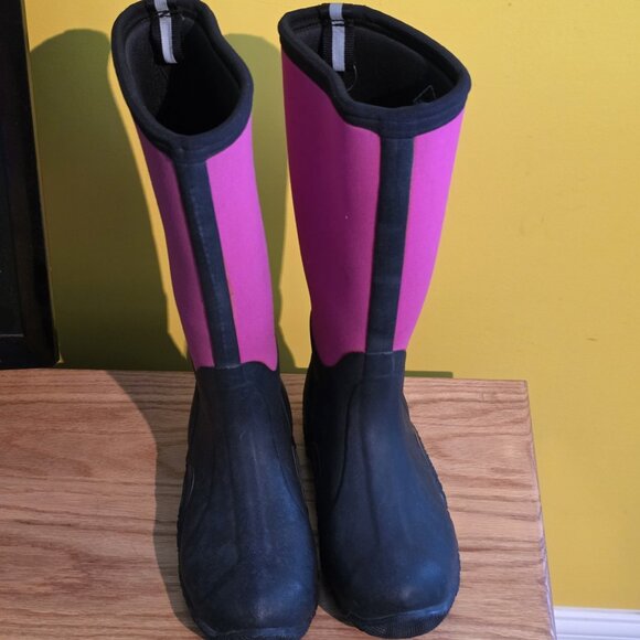 Womens Size 5 - 5.5 - MUCK Tack Classic Women's Black/Pink High Horse Farm Barn - Picture 4 of 9